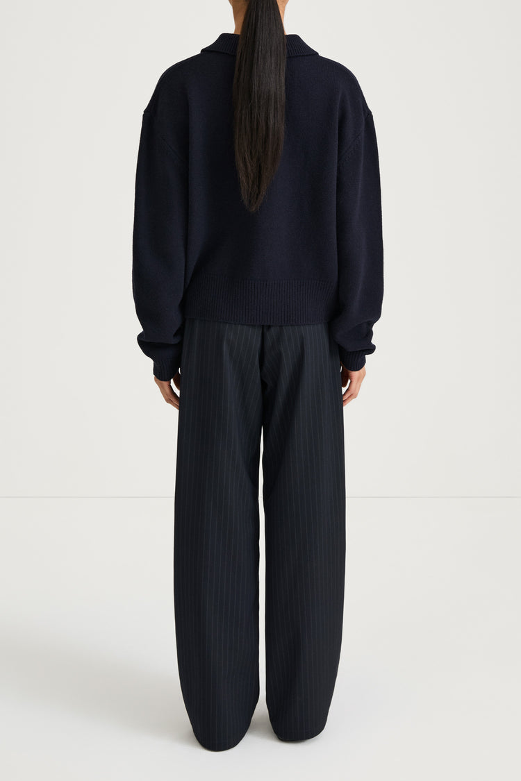 navy v-nec collar knitted sweater stylein harmony back