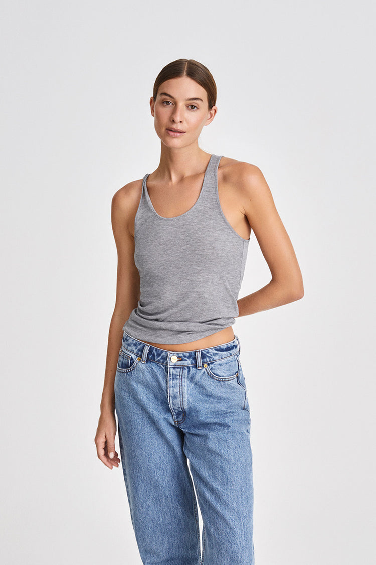 norwood top grey sleeveless stylein front