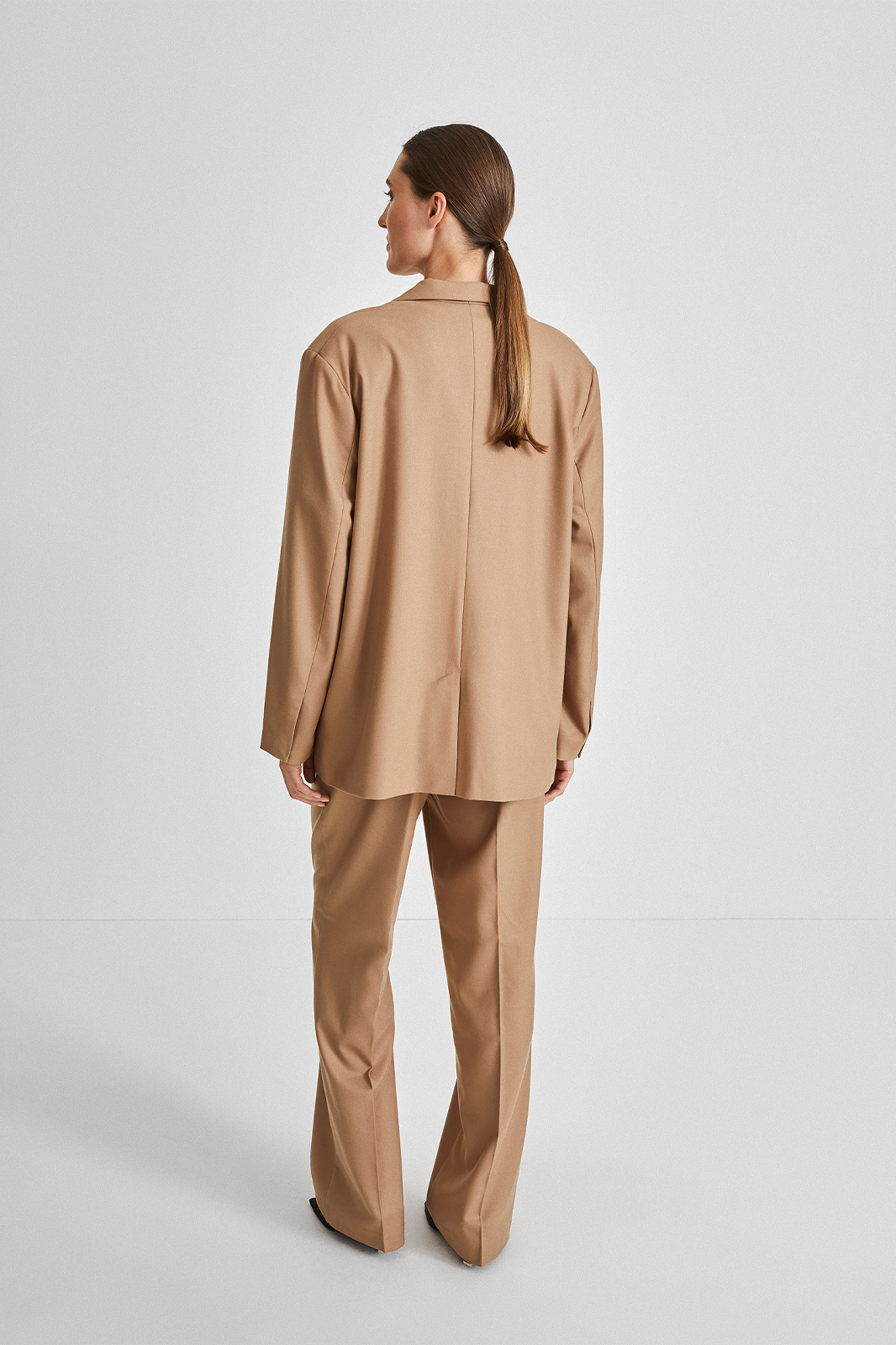 Burano blazer wool mix oversized double breasted slit at sleeve thin shoulder pads semi stand collar beige stylein back image