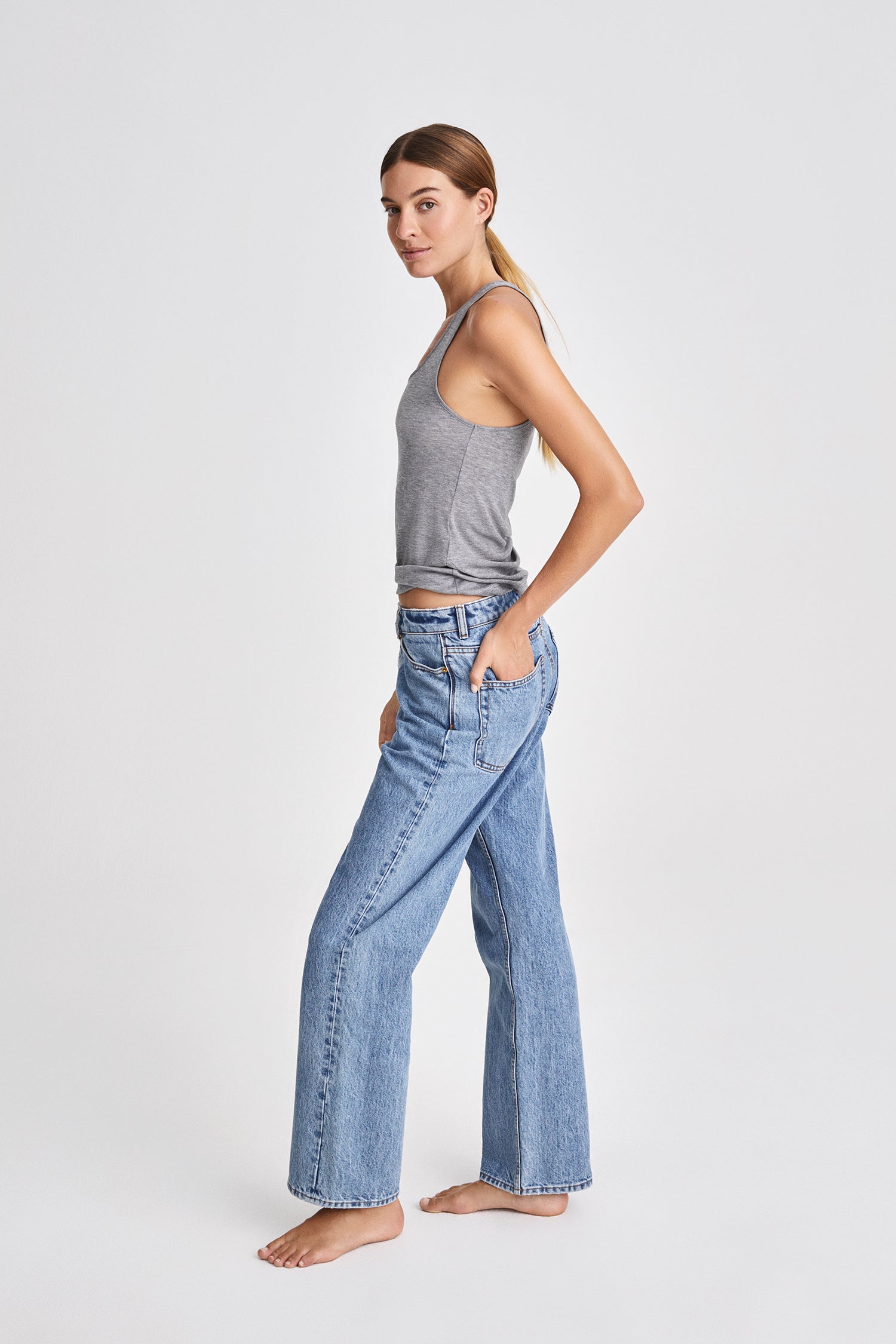 norwood top grey sleeveless stylein side