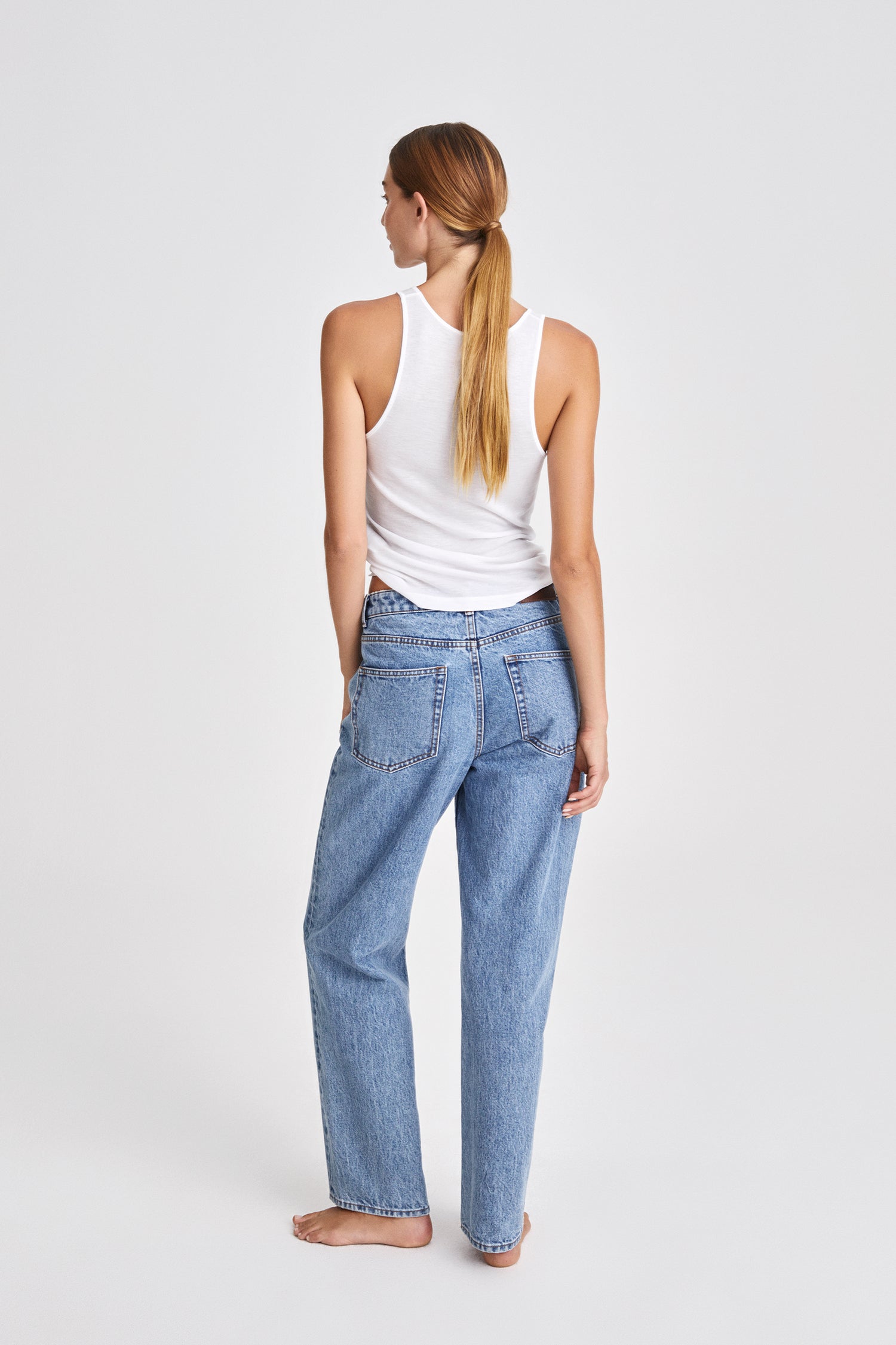 norwood top white sleeveless stylein back 