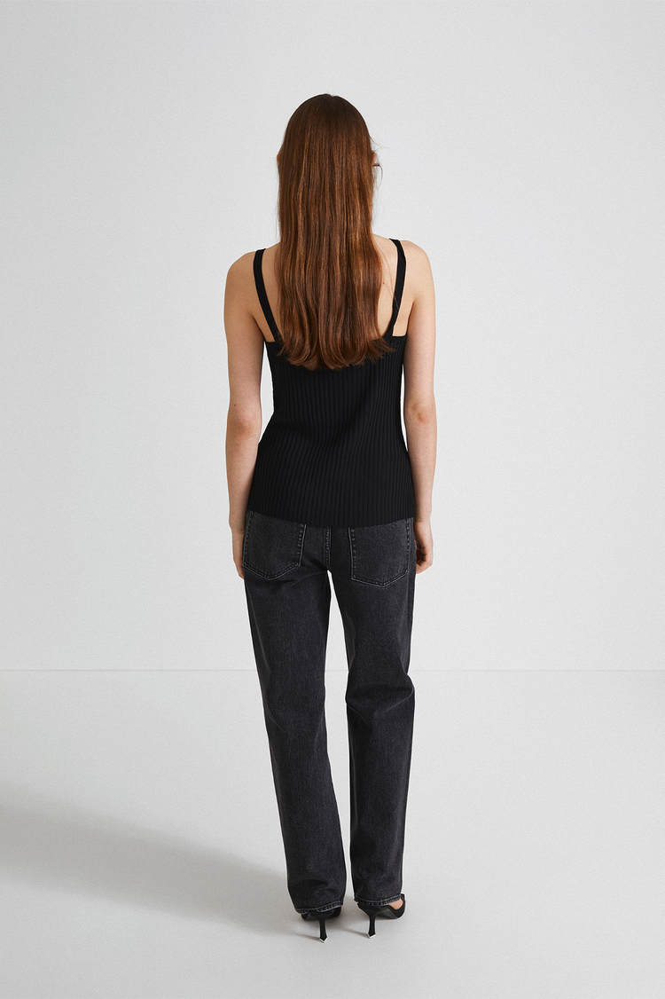 Paisley short sleeve knitted curved neckline decorative breast cups black stylein back image