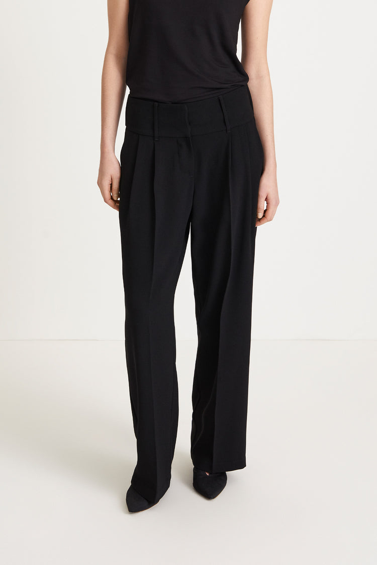 RELAXED PLEATED TROUSERS - BLAKE BLACK