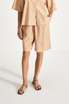 Jessie shorts knee length wide silhouette beige stylein front image