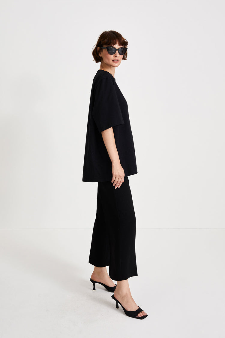 Bonita trousers cropped flared crepe black stylein side image