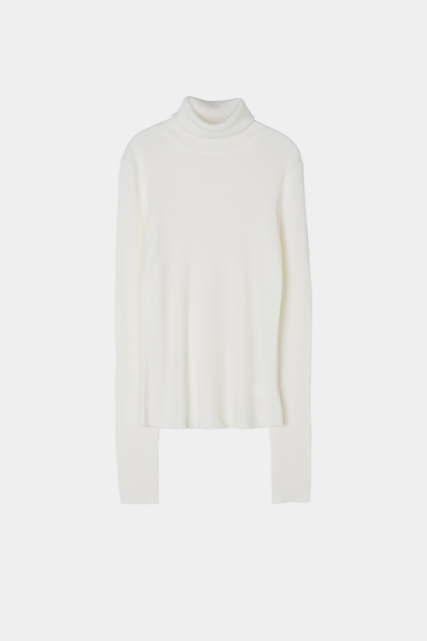 white turtleneck knitted sweater stylein helea packshot