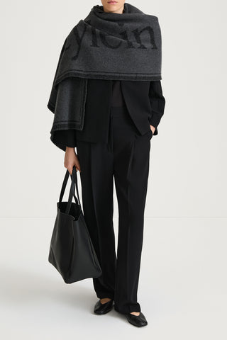wide logo wool scarf grey stylein thalia
