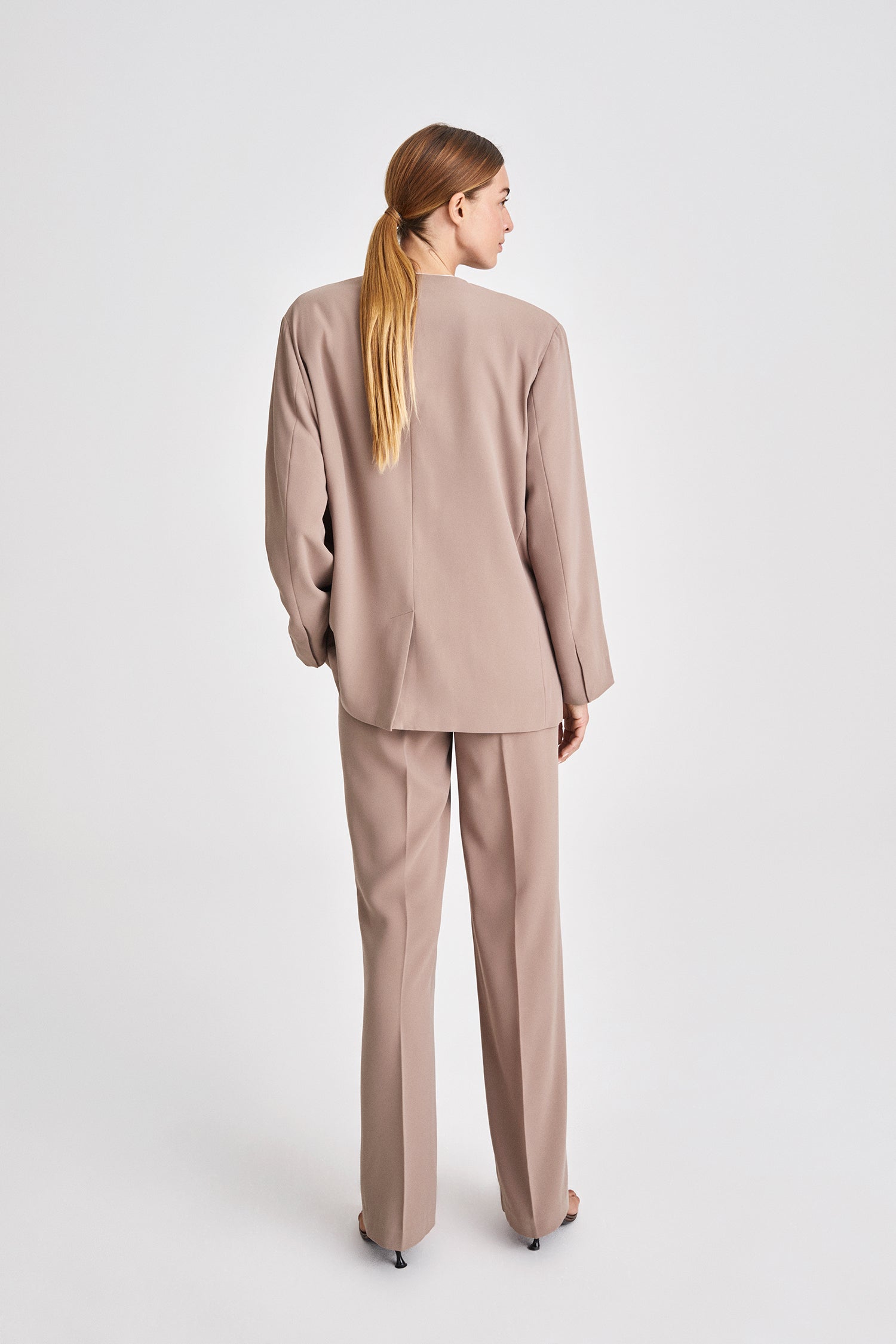 Bastian blazer thin shoulder pads wide silhouette full length nougat stylein back image